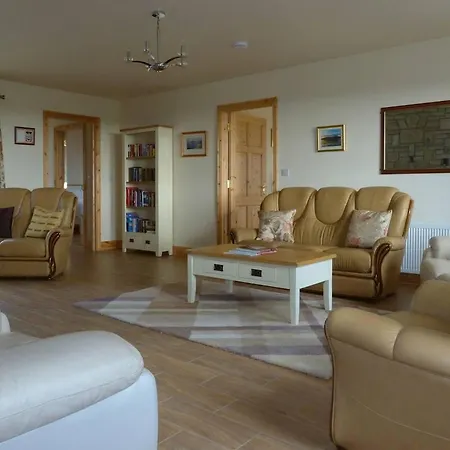 5 Bed In Oc-ii14329 * Keel (Mayo)