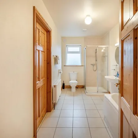 5 Bed In Oc-ii14329 *