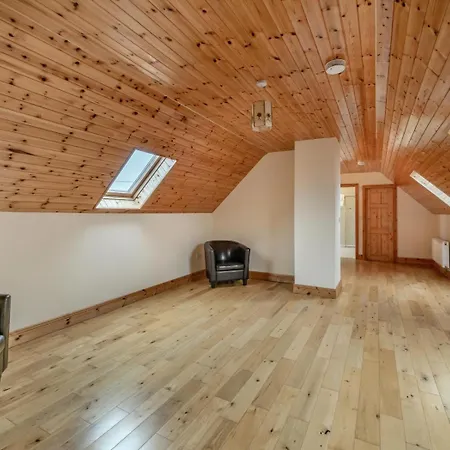 5 Bed In Oc-ii14329
