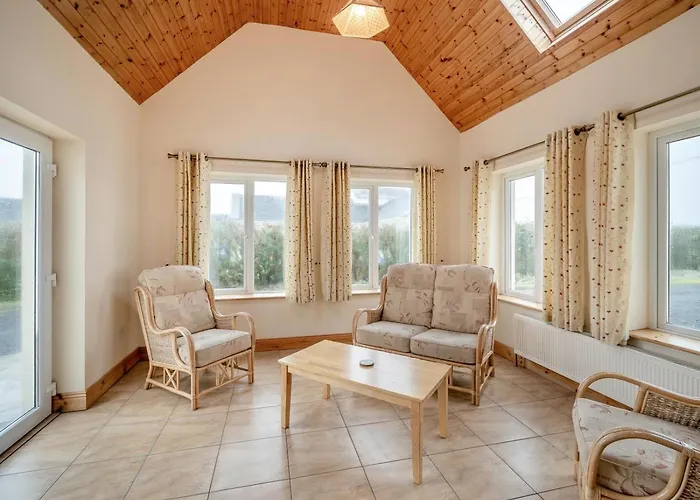 5 Bed In Oc-ii14329 Holiday home *